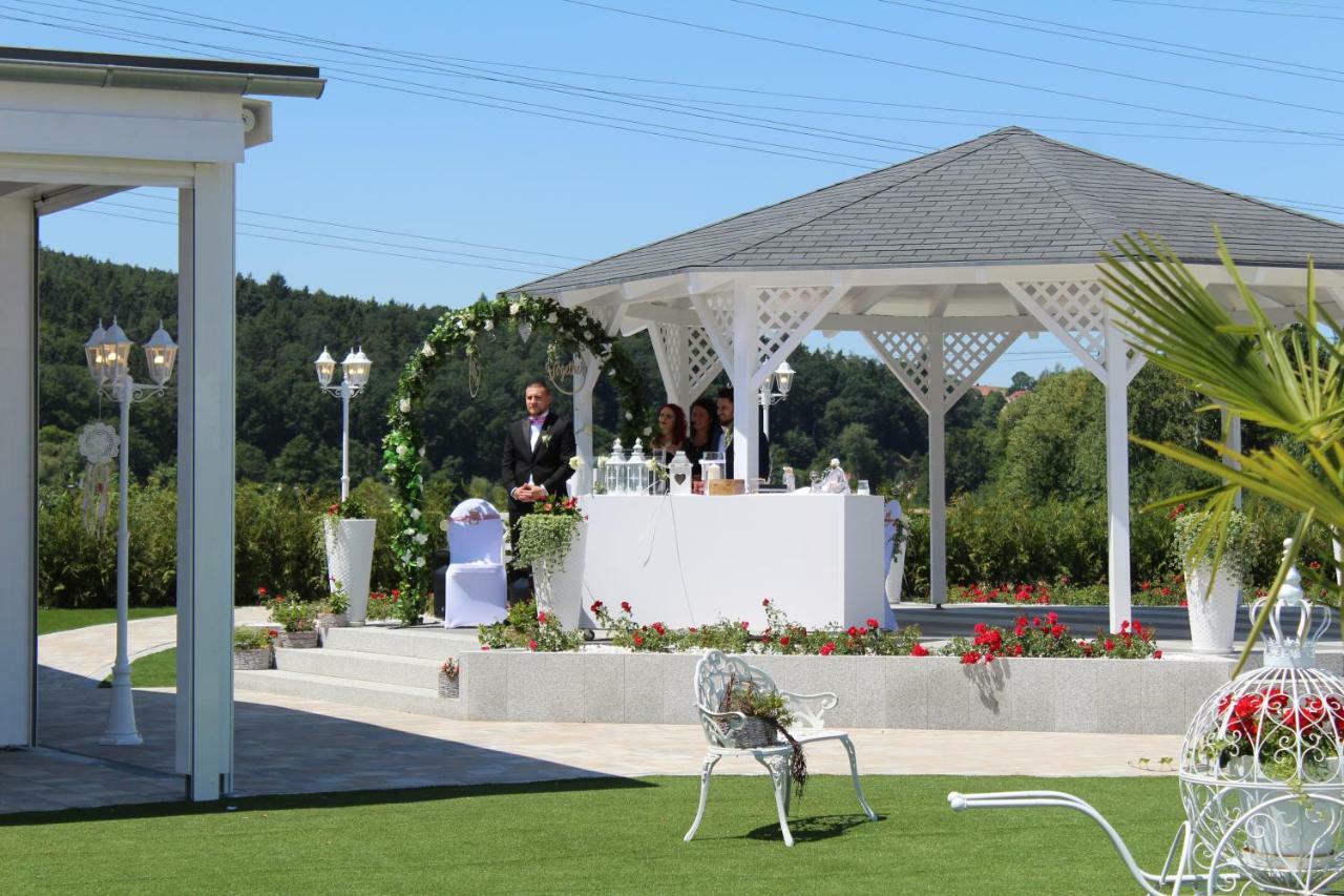 Landhotel Grabinger Schwandorf in Bayern Dış mekan fotoğraf